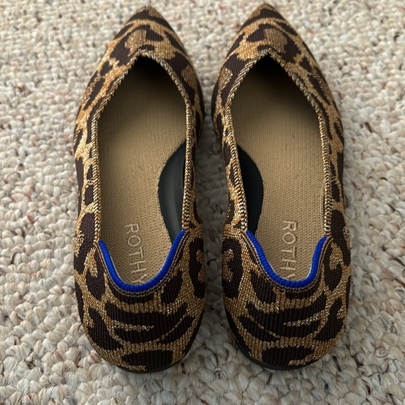 Closing make a offer Rothy’s Metallic Cat Point - Picture 3 of 8